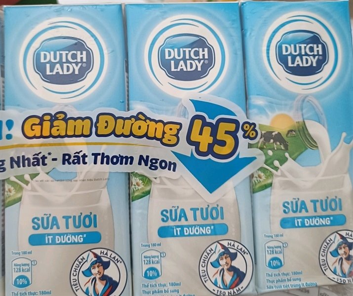 Sttt dutch lady ít đường 180ML (Lốc)