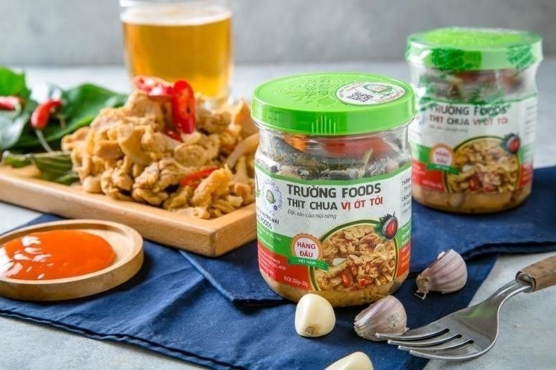 Thịt chua Trường Foods vị tỏi ớt 220g