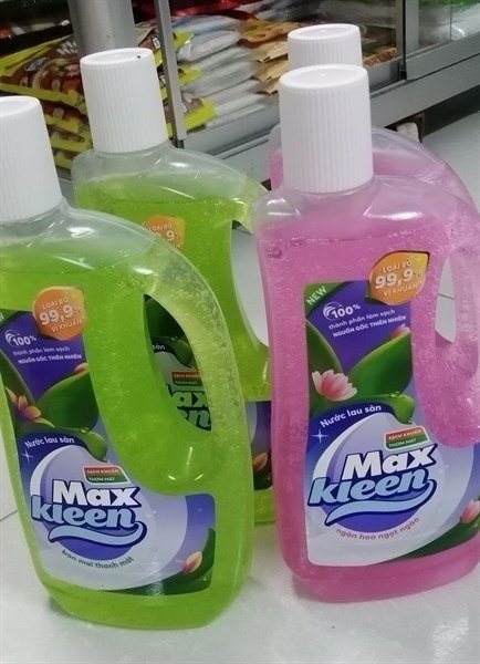 Nước lau sàn Maxkleen Ban Mai Thanh mát 1kg (Chai)