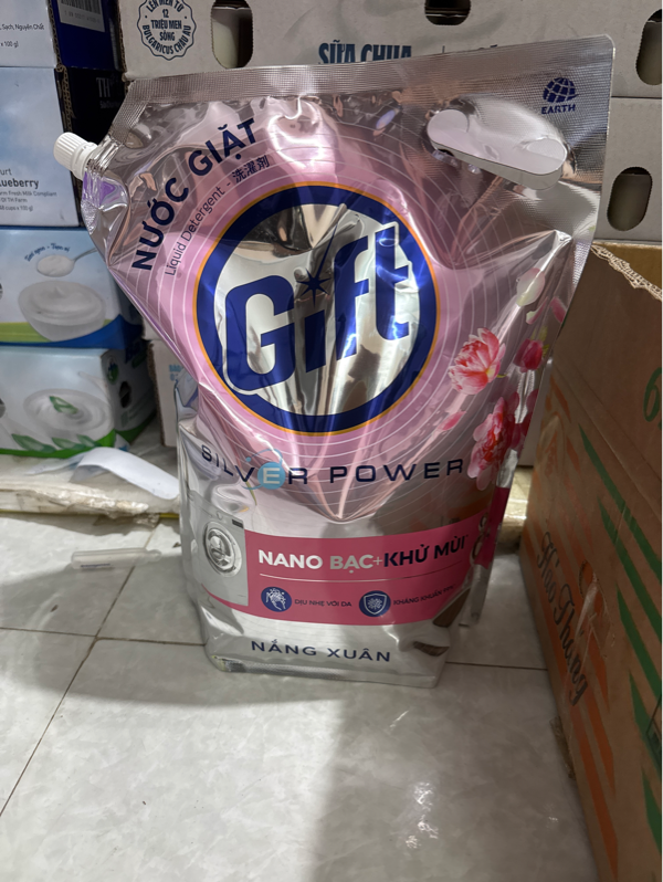 Nước giặt Gift Nắng xuân 3,6 kg (Túi)