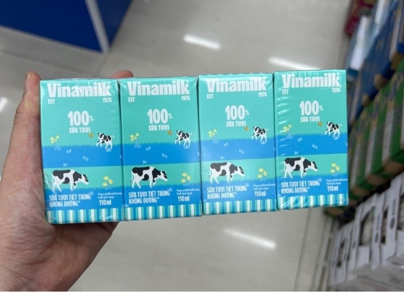 Vinamilk 100% không đường 110ml (Lốc)