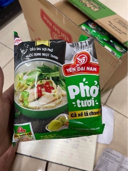 PHỞ TƯƠI ỨC GÀ XÉ KIỂU PHỐ CỔ 90g (Thùng)