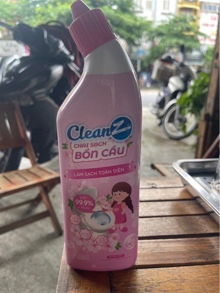 Tẩy bồn cầu aikomi