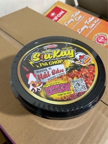 Mì tô siukay tia chớp hương vị hải sản x 12 hop (Thùng)