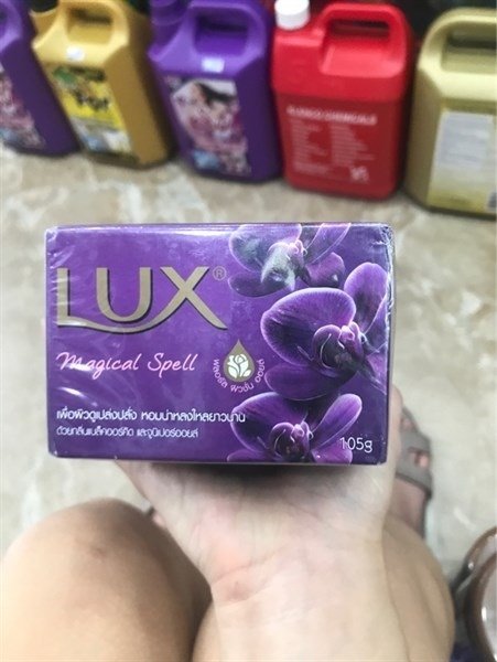 Xà Phòng Lux Tím Hương Phong Lan Quyến Rũ 105G