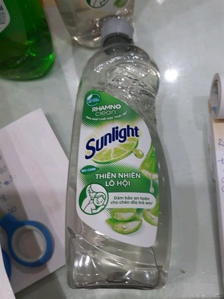 Nước rửa chén Sunlight lô hội 400g (Chai)