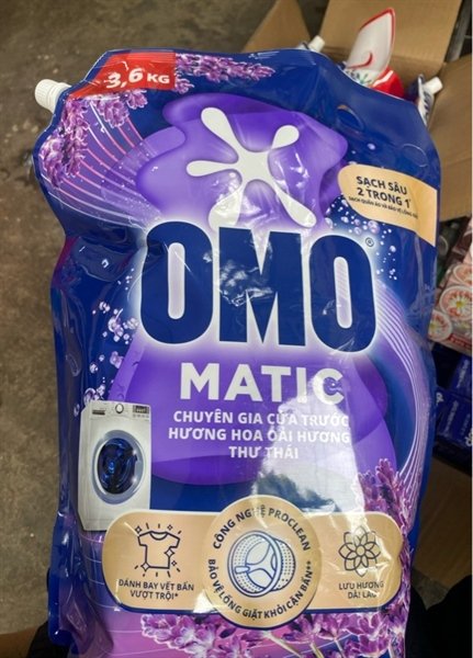 Nước giặt Omo matic cửa trước oải hương 3,6kg (Thùng 4)