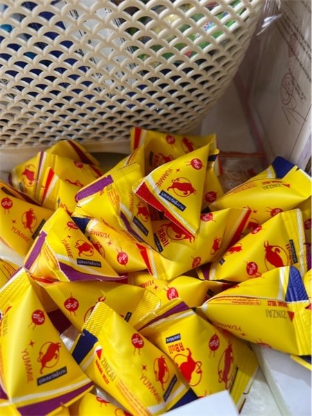 Thạch tam giác bò Húc Rbull (Gói)