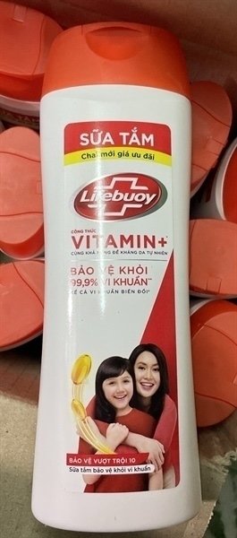 Tắm Lifebuoy st đỏ 350g (Chai)