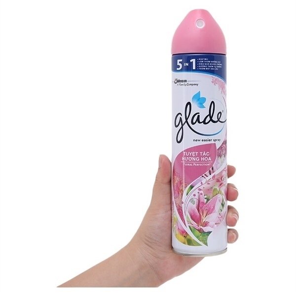 Xịt Phòng Glade Hương Cỏ Hoa 280Ml (Chai)