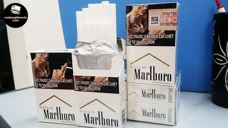 Thuốc lá Marlboro trắng cigarette white Marlboro (hop)