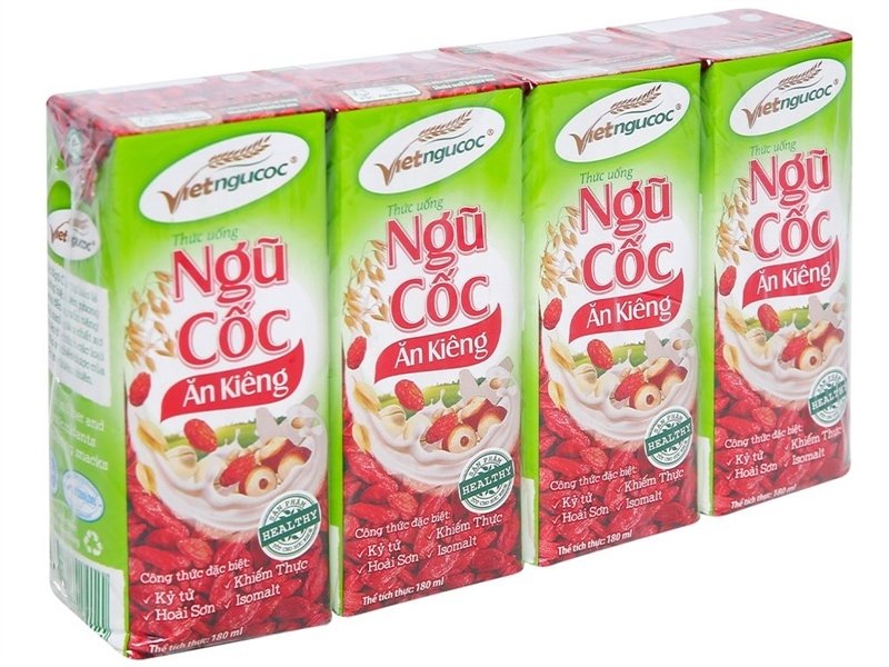 Thức Uống Ngũ Cốc Ăn Kiêng Vietngucoc Lốc 4 Hộp180Ml (Hộp)