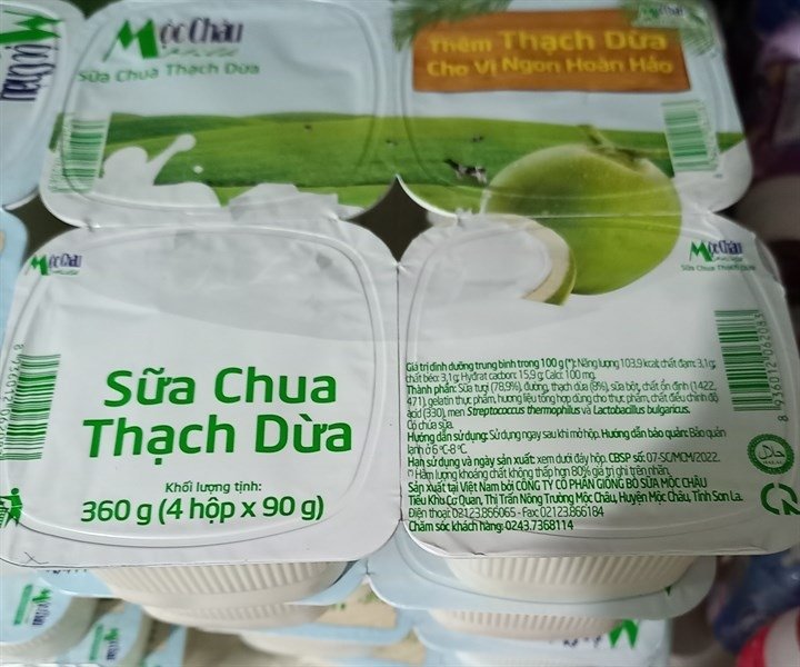 Sữa chua thạch dừa Mộc Châu 90G