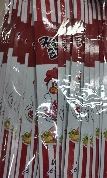 Snack vị gà quay hằng đại 26G Bịch 30 cái