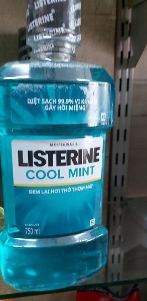 Nước Súc Miệng Listerine Bạc Hà Tự Nhiên Không Cồn 750Ml (Bộ 2 chai)
