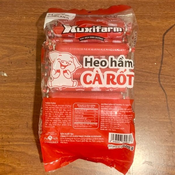 Xúc xích xuxifarm heo hầm cà rốt 600g (Gói)