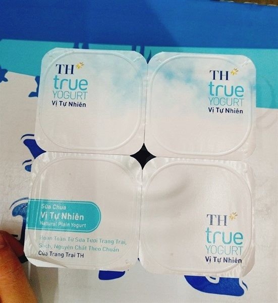 Sữa Chua Ăn TH True Yogurt Không Đường Hũ 100g (Hộp)