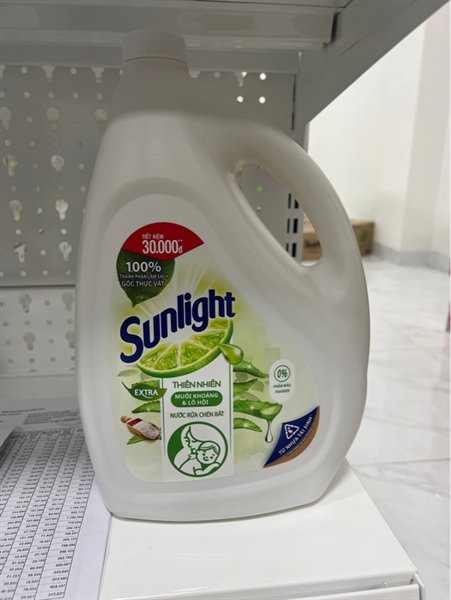 Nước Rửa Chén Sunlight Muối Khoáng Lô Hội 3,6Kg (Thùng 3 can)