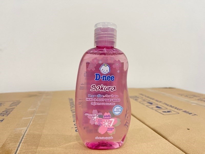 Sữa tắm Dnee kid 200ml hồng,tím