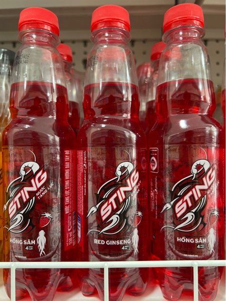 Nước Tăng Lực Sting Dâu Chai 330Ml (lốc)