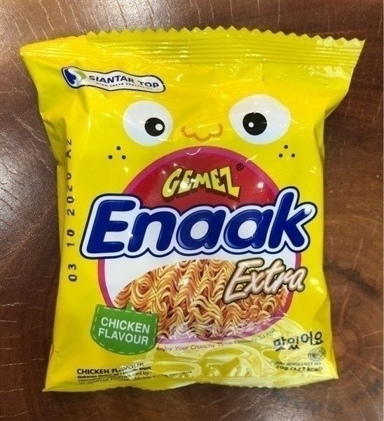 MÌ ĂN VẶT ENAAK HƯƠNG GÀ 30gr (Hộp)