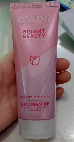 Srm Ponds Niacinamide Sáng Mịn 100G (Tuýp)