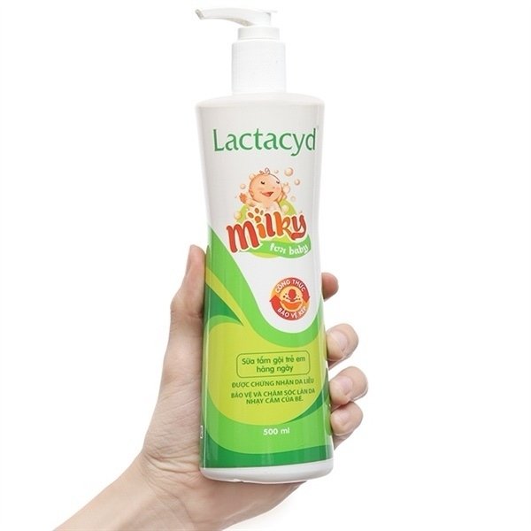 Sữa Tắm Gội Lactacyd 500ml (Chai)