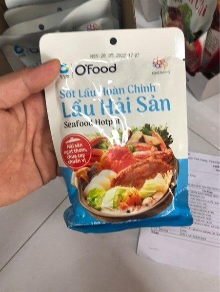 Sốt lẩu hoàn chỉnh hải sản o'food 180G (Gói)